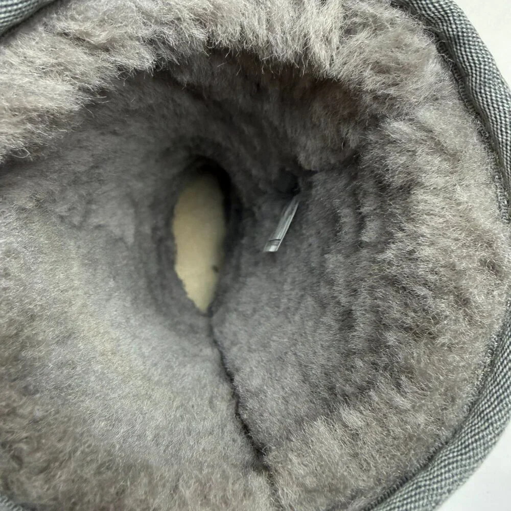 UGG Classic Gray Tall Boots S/N 5815